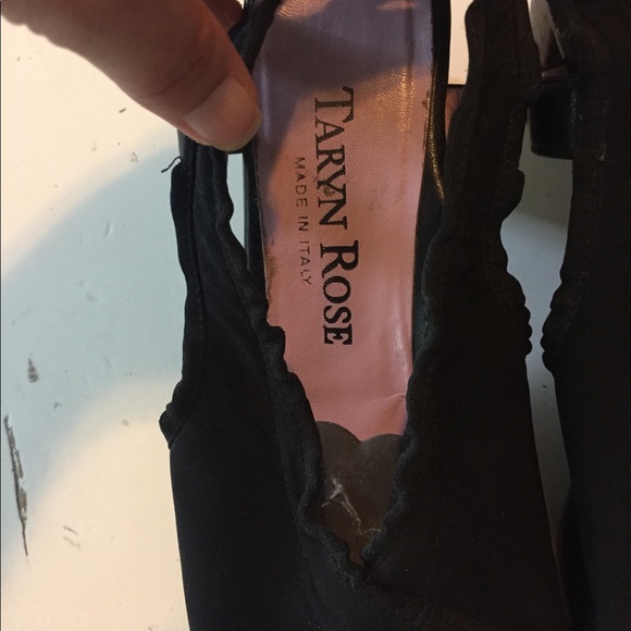 TARYN ROSE SANDALS - Picture 5 of 6